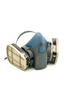 ماسک 3M همراه با فیلتر مدل 7502